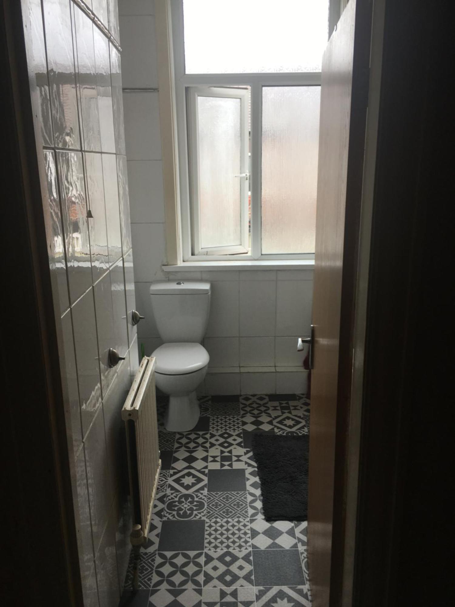 Single Room - Town & University Nearby, 24H Bus, Airport-Linked Manchester Bagian luar foto